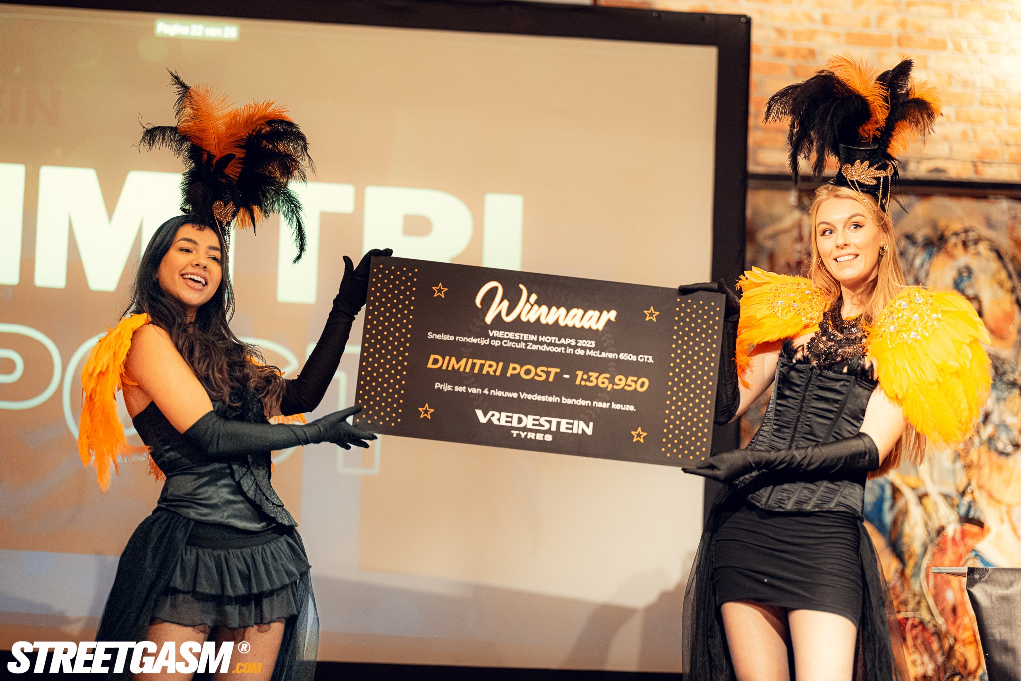 StreetGasm girls met prijs