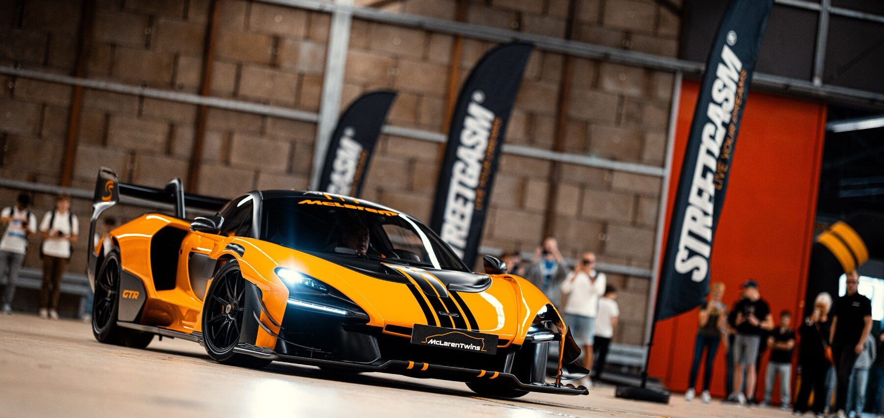 Spring Event Mc Laren twins